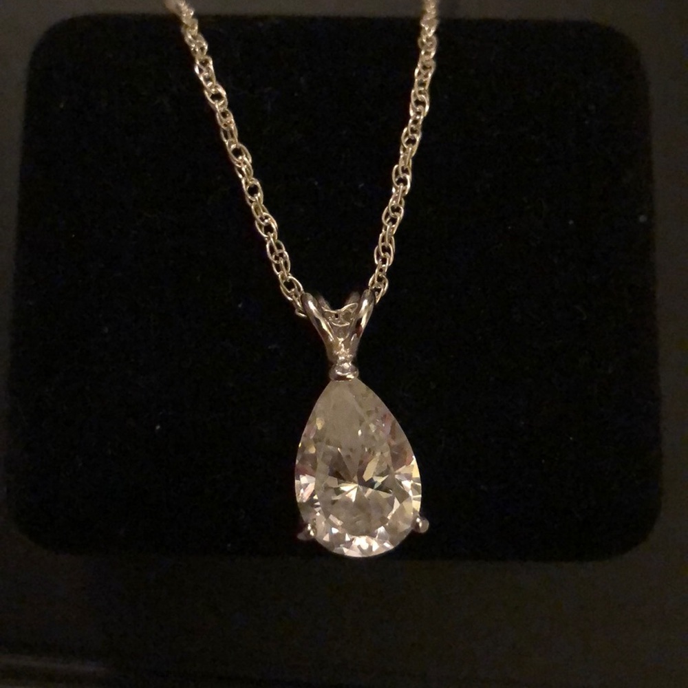 .925 Sterling Silver tear drop pendant